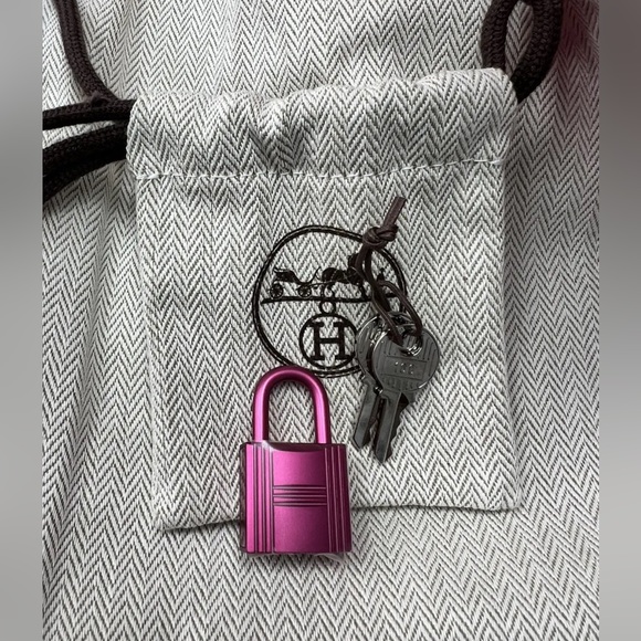 NEW Hermes Monochrome Picotin 18 Rose Mexico Clemence Pink Hardware. - Picture 6 of 6